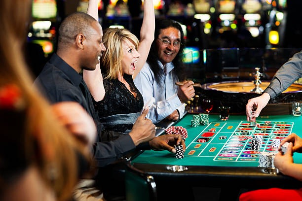 Mobile phone showing Colok Naga betting interface
