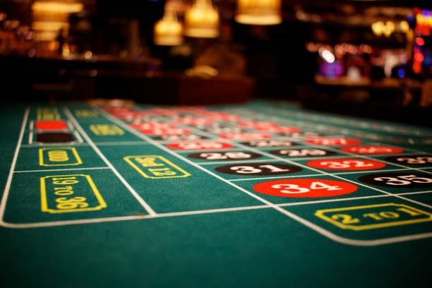 Jewels of Prosperity paytable and gem symbol values